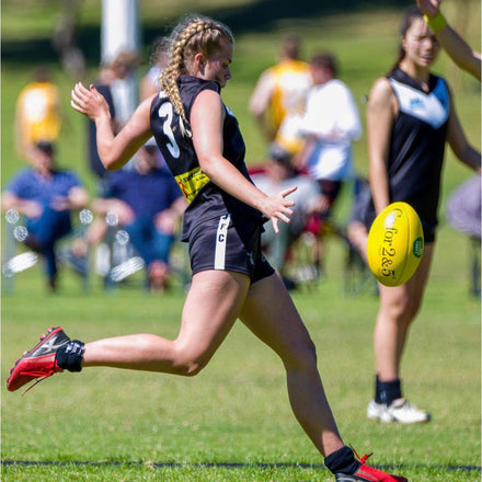 Calling all GIRLS that love AFL!